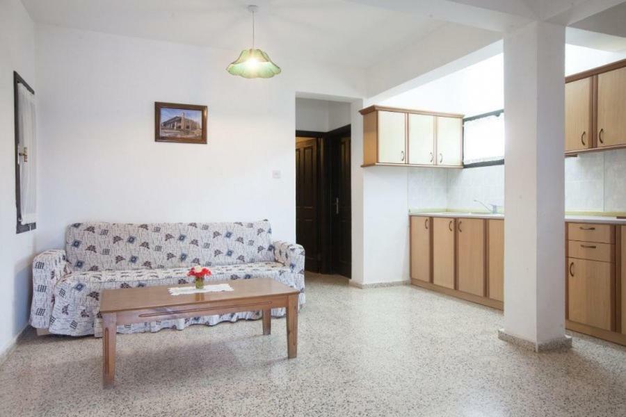 Balci Plaza Hotel And Balci Plaza Guest Bungalows Karpaz Peninsula Selenias Εξωτερικό φωτογραφία